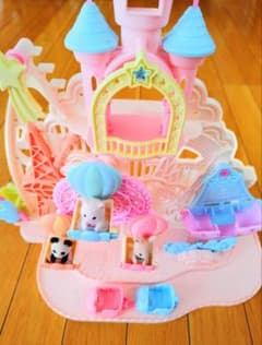 Calico Critters Sky Castle 遊園地セットのサムネイル