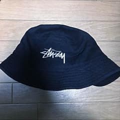 stussy バケットハットのサムネイル