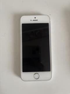 Apple iPhone 5s ホワイト 本体のサムネイル