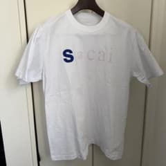 sacai 青山限定 open memorial tee レア最安値 白0サイズ 極美品/サイズ5】sacai 青山店限定 Sロゴ Tシャツ ホワイト - メルカリ