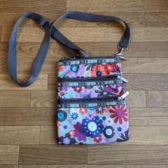Lesportsac レスポートサック　花柄　ショルダーバッグのサムネイル