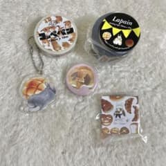 うさぎ　缶バッジ　キーホルダー　マステセットのサムネイル