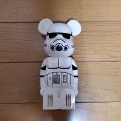 値下！スターウォーズ　bearbrick クレベリン　ケースのサムネイル