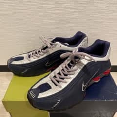 NIKE WMNS SHOX R4 ショックス オリジナルのサムネイル