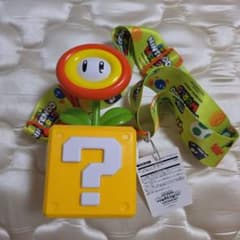 K*i様 【新品未使用】USJ ハテナブロック ネックストラップ マリオのサムネイル