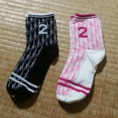ディオールの靴下♪のサムネイル