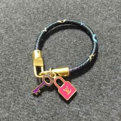 ☆かめちゃん様専用☆ルイヴィトン ブレスレットのサムネイル