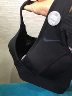 NIKE スポーツブラのサムネイル
