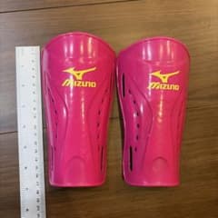 MIZUNO サッカー シンガード すねあて ピンクのサムネイル