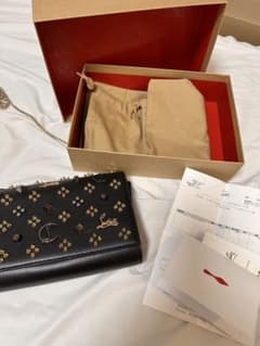 クリスチャンルブタン　Christian louboutin チェーンウォレットのサムネイル