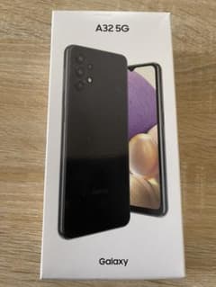 GALAXY A32 BLACK　早い者勝ちのサムネイル