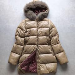 美品 デュベティカ Kappa 2way ダウンジャケット フォックスファー L デュベティカ KAPPA ダウンコート フォックスファー 38 ベージュ