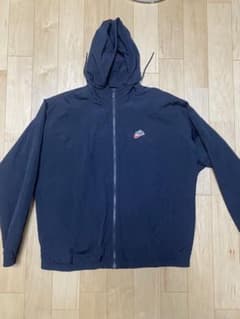 Nike ナイロンジャケット XL 
黒のサムネイル