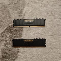 Corsair Vengeance RAM DDR4 (16GBx2) メモリーのサムネイル