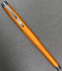 クルトガダイブ トワイライトオレンジ 美品 おまけあり - メルカリ