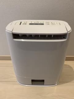 Panasonic ナノイー 除湿機 ホワイト F-YZRX60のサムネイル