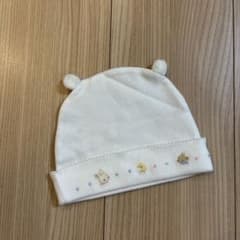 ホワイト ベビー帽子 動物刺繍 ポンポン付きのサムネイル