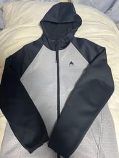 Burton フルジップフード付きジャケット Mのサムネイル