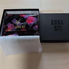 ANNA SUI二つ折り財布のサムネイル