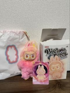 ラブブ　Labubu Big into Energy LOYALTYのサムネイル