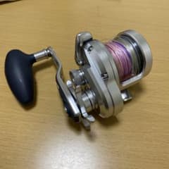 シマノ　17オシアジガー1500HGのサムネイル