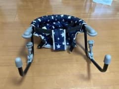 テーブルチェアのサムネイル