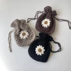 お花モチーフポシェットのサムネイル