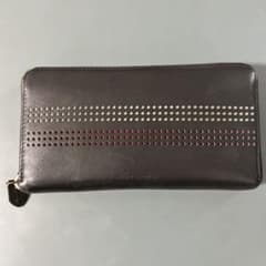 スタッズ装飾 黒レザー長財布のサムネイル