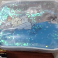 ちいかわ スパンコールポーチ ブルー　パルコのサムネイル