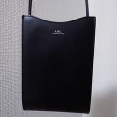A.P.C. アーペーセーショルダーバッグ Jamie ネックポーチのサムネイル