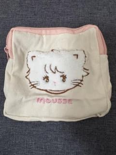 【新品未使用】mikko mousse もこもこポーチ　ムースのサムネイル