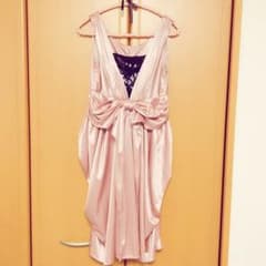 ドレスのサムネイル