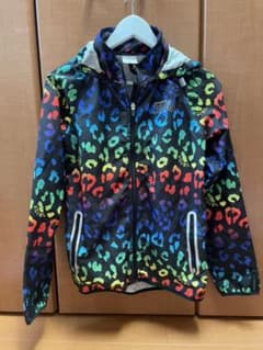 レディース　ウィンドブレーカーのサムネイル