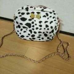 新品　送料込み♥オシャレ鞄のサムネイル
