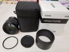 SIGMA Art 単焦点 135mm f/1.8 DG ニコン用のサムネイル