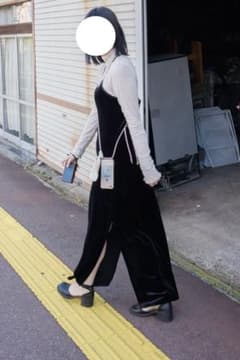 ベロアキャミワンピースのサムネイル