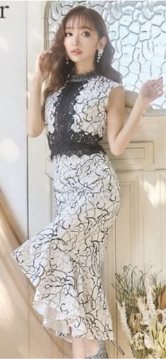 sugerドレス　結婚式ドレスのサムネイル
