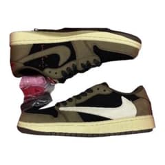 最終値下げTRAVIS SCOTT トラヴィススコットのサムネイル