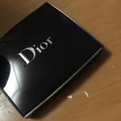 Dior チークブラッシュ 553@りぃぃぃ様専用♡のサムネイル