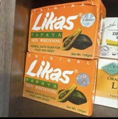 Likas Papaya Skin Whitening Soap 135gのサムネイル