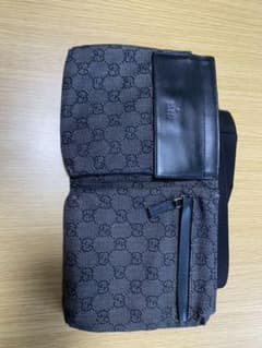 GUCCI ボディバッグ　ウェストポーチのサムネイル