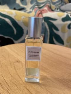 新品未使用 ローラメルシエ　オードトワレ アンバーバニラ 15ml 特製サイズ 極美 ローラメルシエ オードトワレ N アンバーバニラ 特製サイズ 15ml