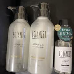 BOTANIST プレミアム ボタニカルシャンプー トリートメント ベルベット…のサムネイル