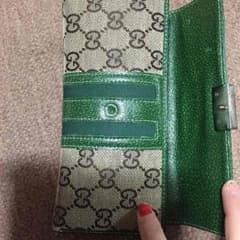 Gucci長財布のサムネイル