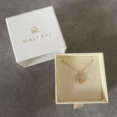 MALI RAJ 太陽モチーフ ネックレスのサムネイル
