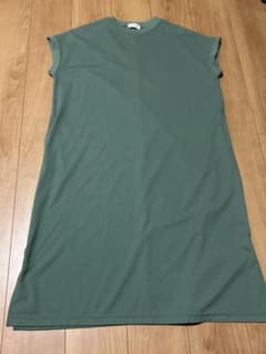 【美品】ノースリーブワンピース グリーンのサムネイル