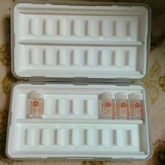 sun様☆専用。ホメオパシー。小ビン用ケース。のサムネイル