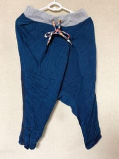 サルエルパンツのサムネイル