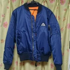 値下げ 即完売 Emission ma-1     stussy supremeのサムネイル
