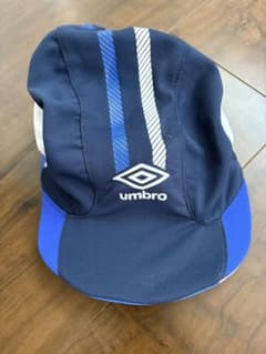Umbro アンブロ キャップ 帽子 ネイビー ブルーJIM52センチ キッズ